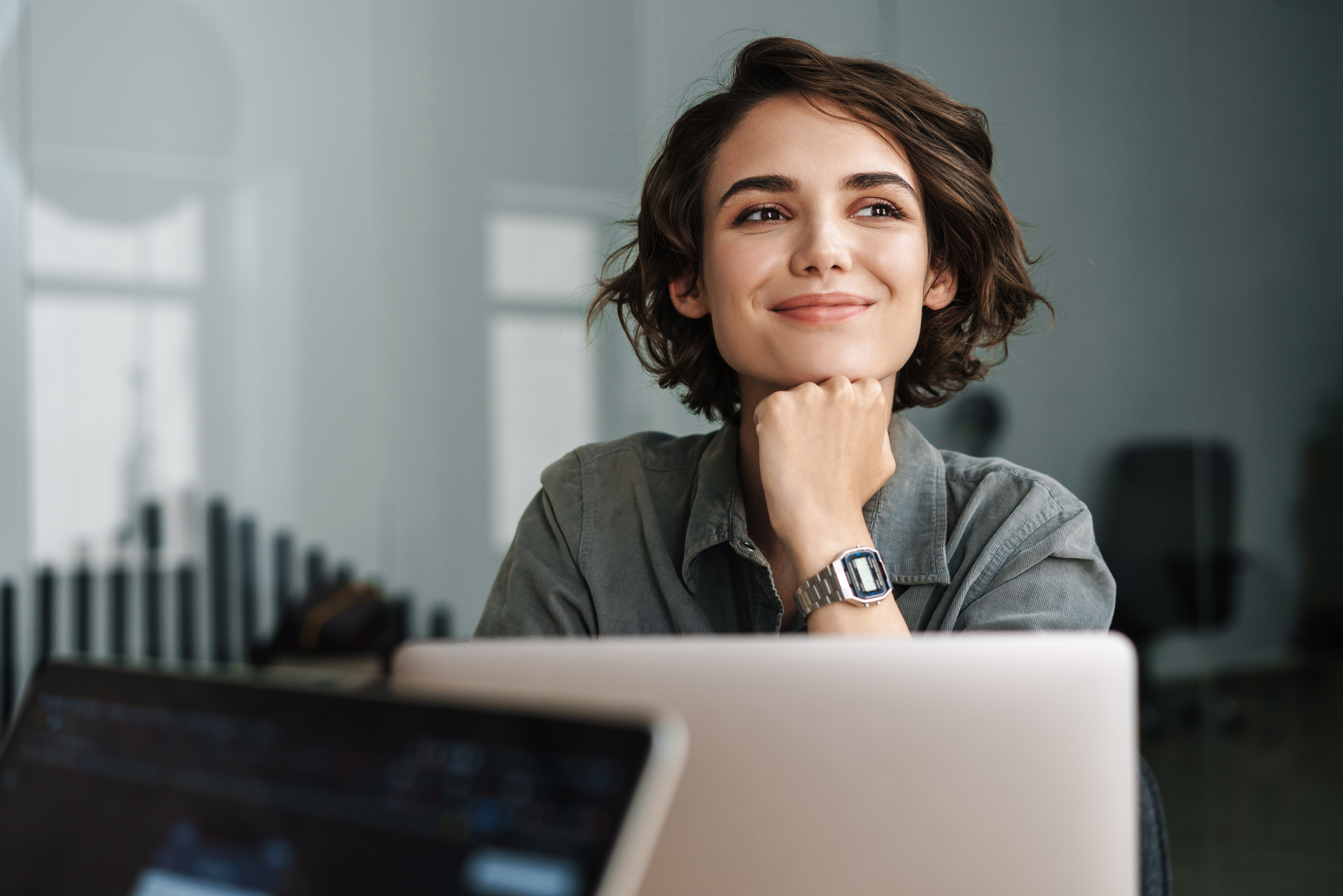 what are virtual inspetctions businesswoman